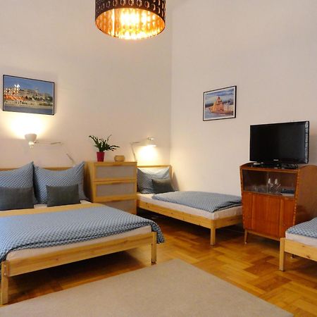 Astoria Center 8 Apartment Budapest Ngoại thất bức ảnh